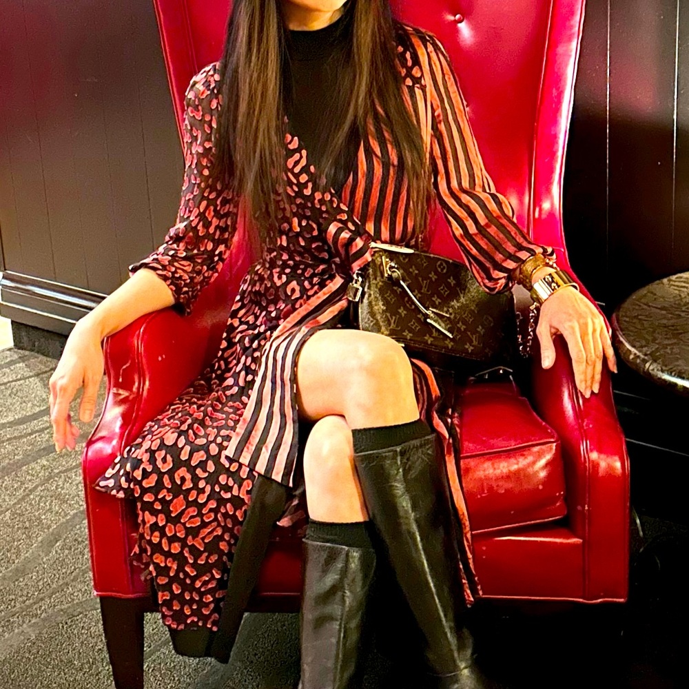 alice olivia